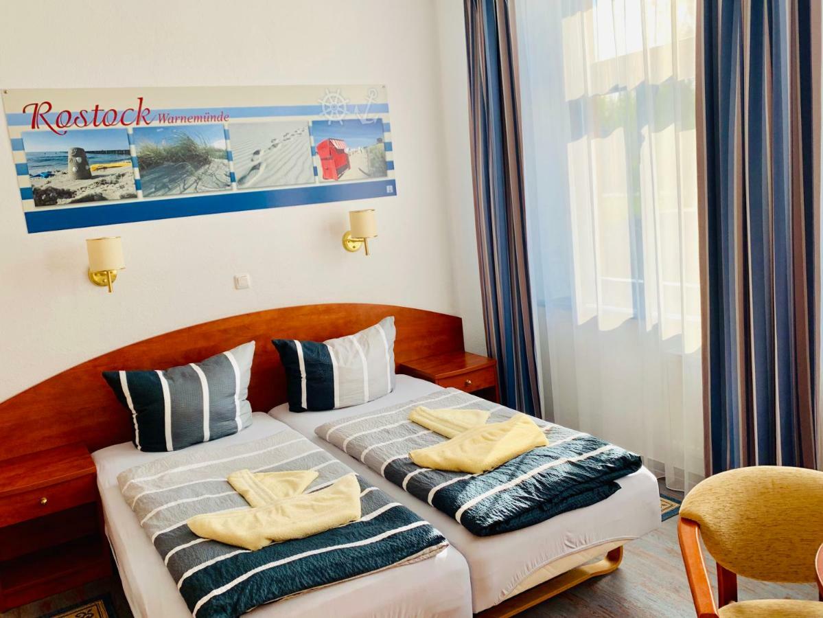Hotel-Pension "Petridamm" Ρόστοκ Εξωτερικό φωτογραφία